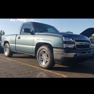 Meet your Posher, Carson